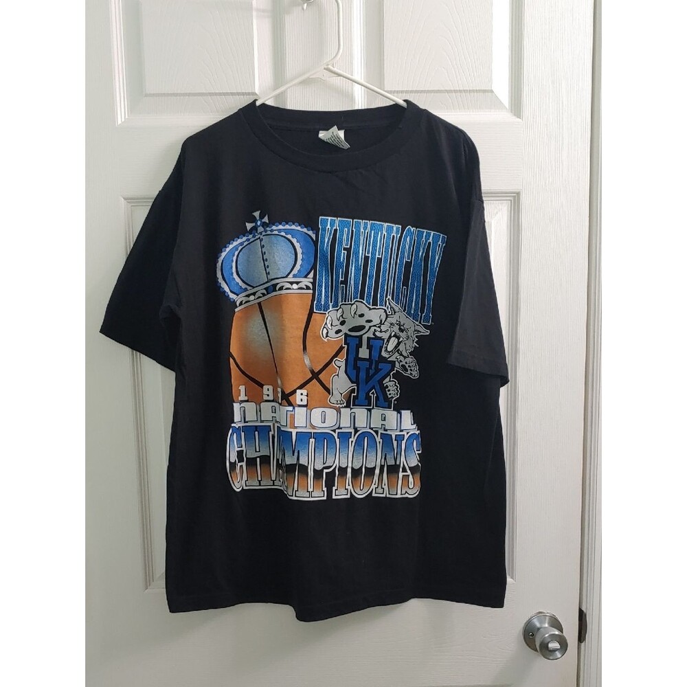 Vintage 1996 UK Wildcats National Champions Black T-Shirt Unisex Size XL